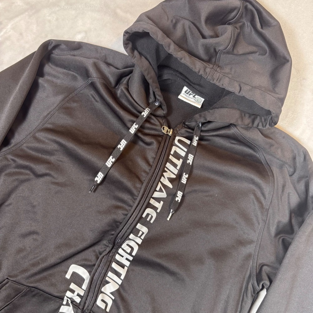 UFC Takedown Ultimate Fighting Championship Full Zip Hoodie Lg Black‎ Activewear